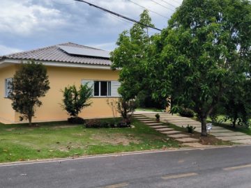 Casa em Condom�nio � Venda